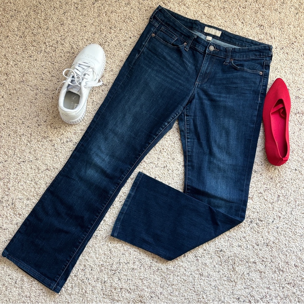 Streetwear Banana Republic bootcut dark wash mid rise jeans women’s 30/10L